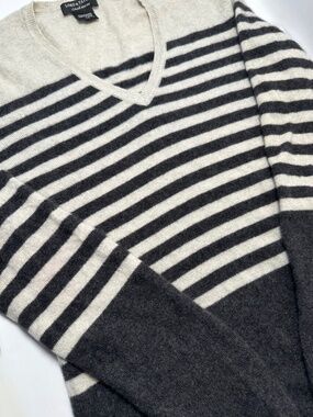 Lord & Taylor 100% Cashmere Sweater | Striped V-Neck | Soft Neutral | Size L